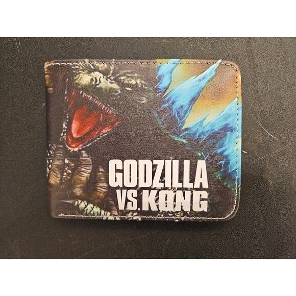 Godzilla vs Kong Men’s Wallet 🦍🦖 Geek Fashion | Movie Merch | Collector Piece - Picture 1 of 5